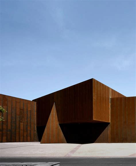 Australian Centre for Contemporary Art (ACCA) - Wood Marsh