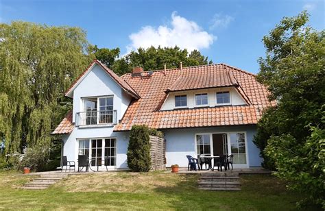 Ferienwohnungen im Blauen Haus Insel Rügen Urlaub