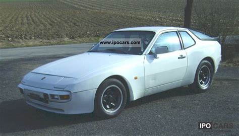 1984 Porsche 944 Coupe - Car Photo and Specs