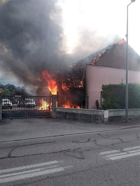 Aoste Nord Isère une maison ravagée par les flammes