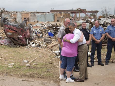 Obama Visitó Zona Arrasada Por El Tornado En Oklahoma Infobae