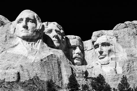 Photos of Mount Rushmore: A Monumental Perspective - Jernej Letica