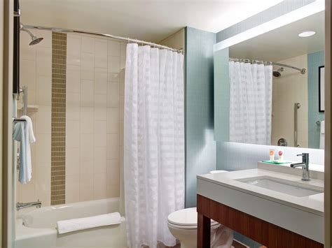 Chambres d’hôtel acceptant les animaux de compagnie à Arlington | Hyatt