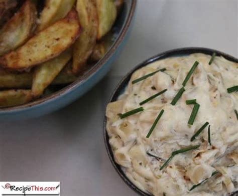 Crockpot French Onion Dip & Chips