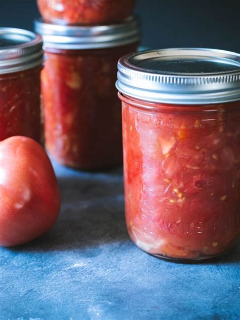 Canning Diced Tomatoes At Home The Rustic Elk