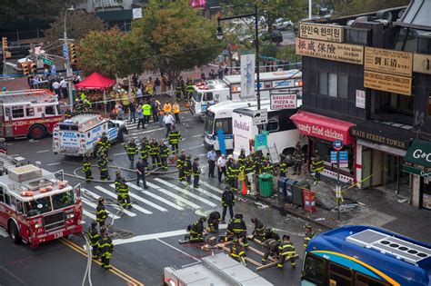 Driver Of Charter Bus In Fatal Queens Crash Was Fired By M T A The