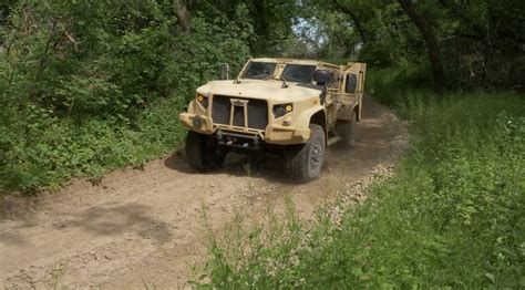 Oshkosh Defense Introduces Its First Hybrid Electric Jltv Autoevolution