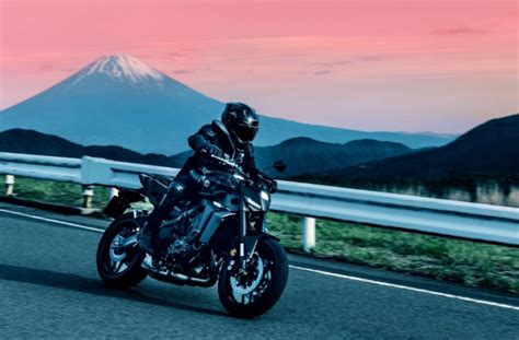 Yamaha MT 09 Y AMT 2025 ra mắt mẫu xe hyper naked trang bị công nghệ hàng đầu 2banh vn