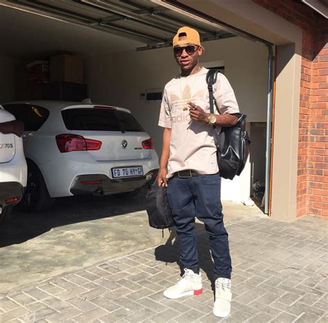 Khama Billiat Shows Off His Car Collection Diski