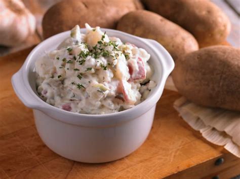 How Much Potato Salad Per Person Do You Need For Your Bbq Parade