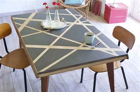 Peindre Une Table En Bois