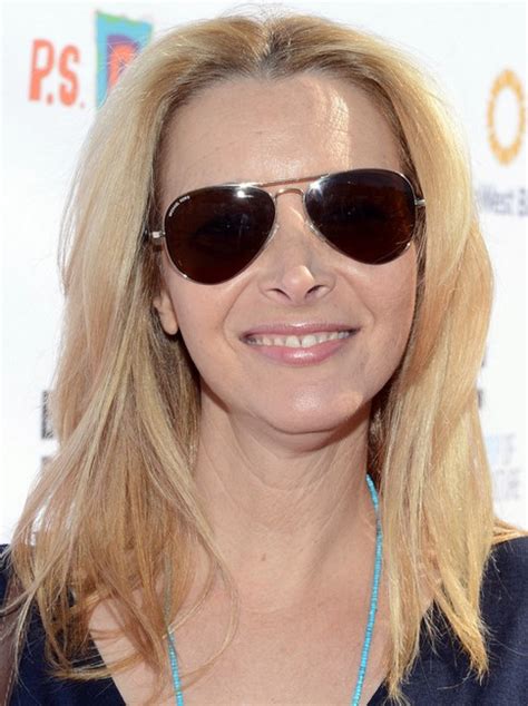 17 Lisa Kudrow Hairstyles- Lisa Kudrow Hair Pictures - Pretty Designs