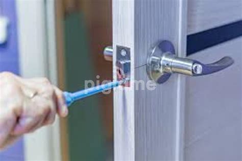 Burglar Proof Door & Lock Repairs & Locks Installation/24/7 Locksmith ...