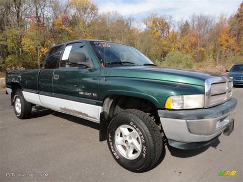 1998 Emerald Green Pearl Dodge Ram 1500 Laramie SLT Extended Cab 4x4