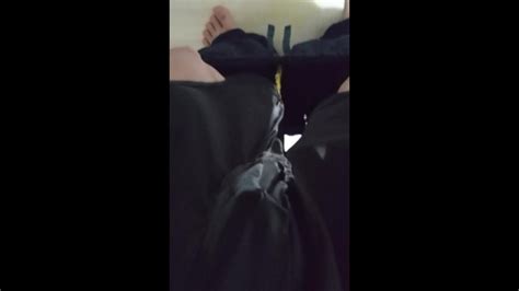 朝トイレに駆け込んだけど間に合わずお漏らしした男性の末路 Pornhub Gay