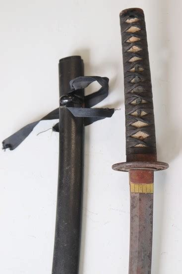 Sabre Katana Avec Tsuba Ajour En Fer D Cor