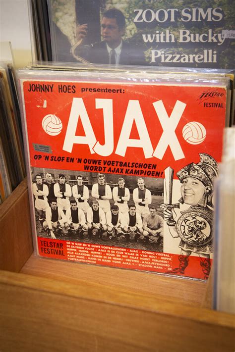 Het Clublied Van Ajax Staantribune