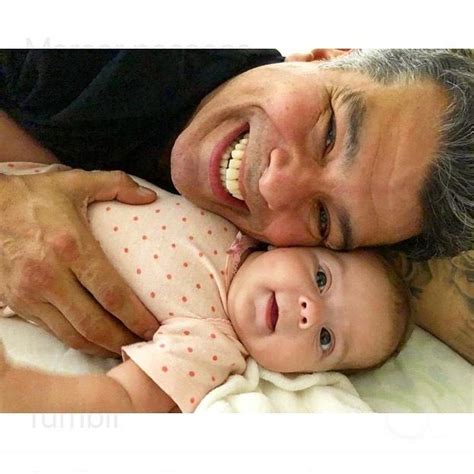 Maurício Mattar anuncia fim de noivado dois meses antes de casamento