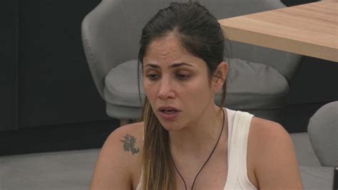 Romina Sigue Dolida Por Los Comentarios Que Le Hizo Alfa Gran Hermano