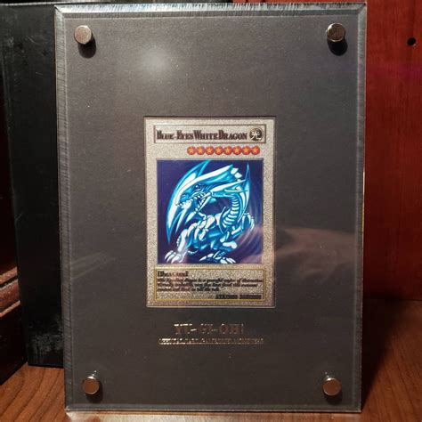 blues eyes white dragon card 9