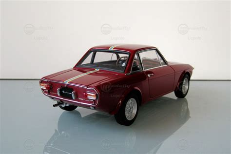 Lancia Fulvia 1 6 HF Fanalone Modellauto AUTOart 1 18 In Rot Von