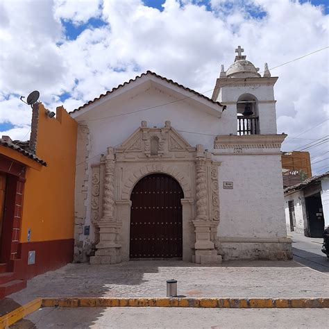 Templo San Agust N En La Ciudad Ayacucho