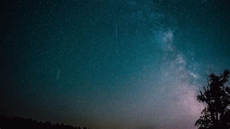 Líridas Abril 2024 Cómo Y Cuándo Ver La Lluvia De Meteoros