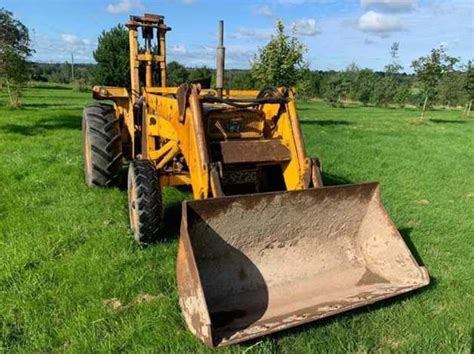 Massey Ferguson Tractor 2203 1969 With Front Bucket & Rear Forklift ...
