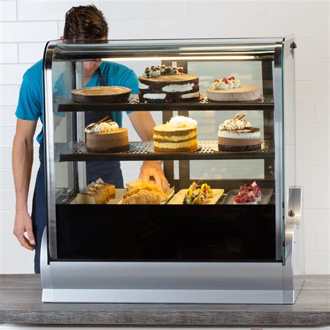 Vollrath Cubed Glass Refrigerated Countertop Display Cabinet