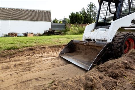 35+ Best Skid Steer Safety Tips - [Updated for 2023]