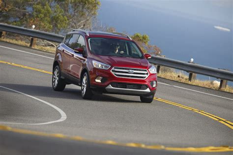 2017 Ford Escape Review A Decent Suv With Strong Performance And