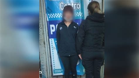 Ezeiza Una Mujer Fue Detenida Por Portar Bolsas De Coca Na