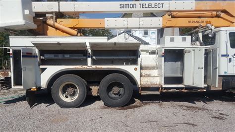 International 4900 Simon Telelect Material Handler Bucket Truck For Sale