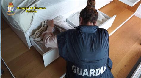 Blitz Antidroga Gdf In Veneto Arresti E Perquisizioni Notizie