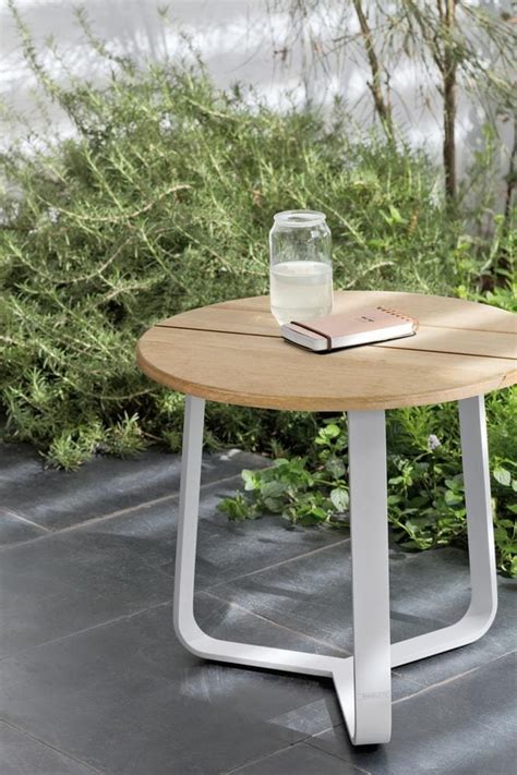 Giro Round Aluminium And Wood Coffee Table By Manutti