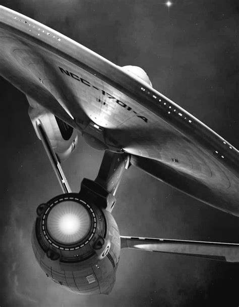 Pin On Star Trek Star Trek Art Star Trek Starships Star Trek Wallpaper