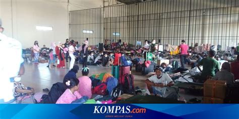 Tempat Karantina Di Plbn Aruk Dan Entikong Penuh Sebagian Pmi Dibawa