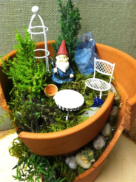 Broken Pot Garden Home For A Gnome Broken Pot Garden Broken Pots