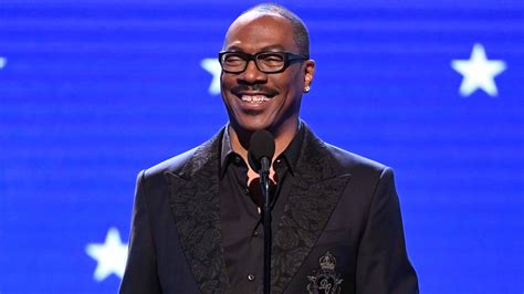 Eddie Murphy Says Hed Reprise Shrek Donkey Role In 2 Seconds