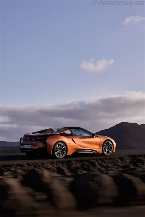 BMW i8 Roadster