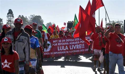 Faixas Exclusivas Ser O Liberadas Durante As Marchas Do Mst