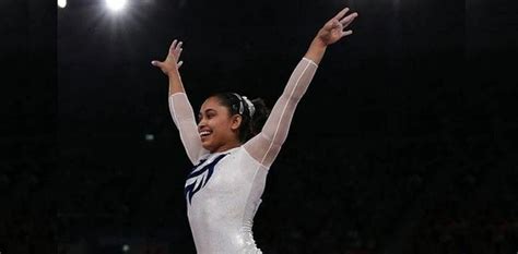 Dipa Karmakar Becomes First Indian To Win Gold At Gymnastics World Cup In Hindi