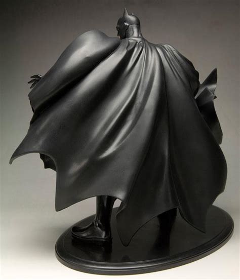 Kotobukiya Batman Black Costume Artfx Statue Dc Comics