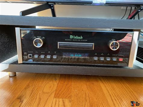 McIntosh MCD201 SACD CD Player One Owner For Sale US Audio Mart