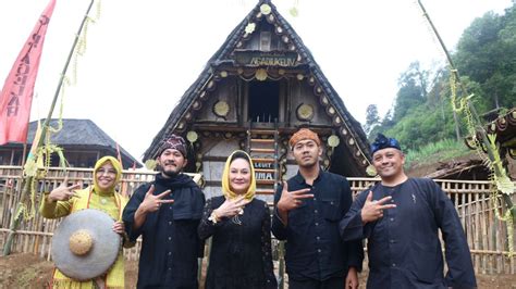 Candi Jiwa Batujaya Kabupaten Karawang Disparbud