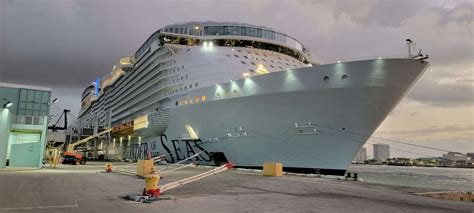 Port Everglades welcomes Royal Caribbean Wonder of the Seas