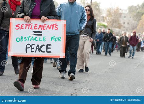 East Jerusalem Protest editorial photo. Image of slogan - 18522756