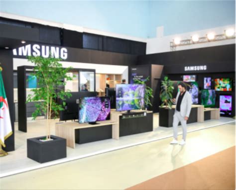 Samsung Inaugure Un Showroom High Tech Et Signe Un Partenariat Avec