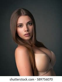 Brunette Big Breasts Posing Sexy Bra Stock Photo 589756070 Shutterstock