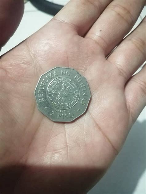 1991 2 PISO Elpidio Quirino Commemorative Coin 1890 1990 Decagon Shaped